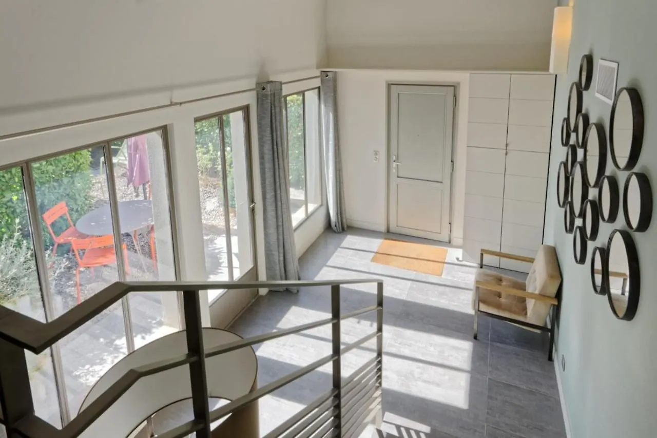 Private Charming Apartment All The Comfort In A Furnished Tourist Residence Meyreuil 0*,  Francia