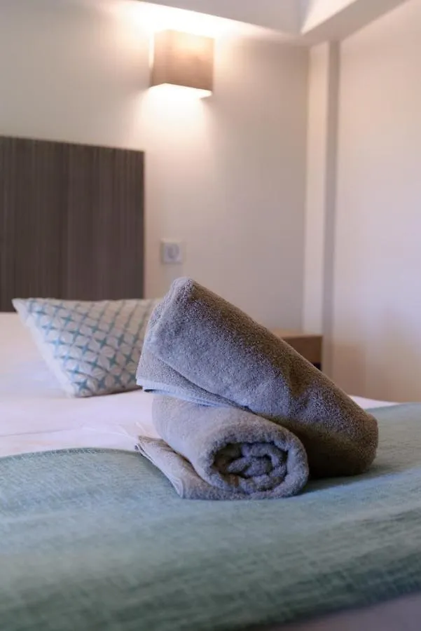 Private Charming Apartment All The Comfort In A Furnished Tourist Residence Meyreuil 0*,  Francia