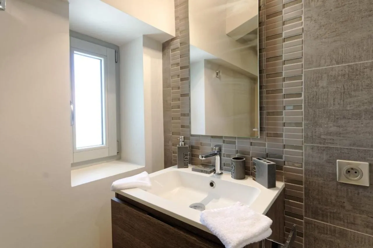 Private Charming Apartment All The Comfort In A Furnished Tourist Residence Meyreuil Francia