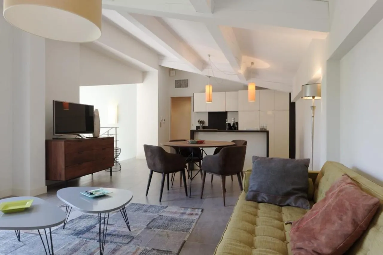 Private Charming Apartment All The Comfort In A Furnished Tourist Residence Meyreuil