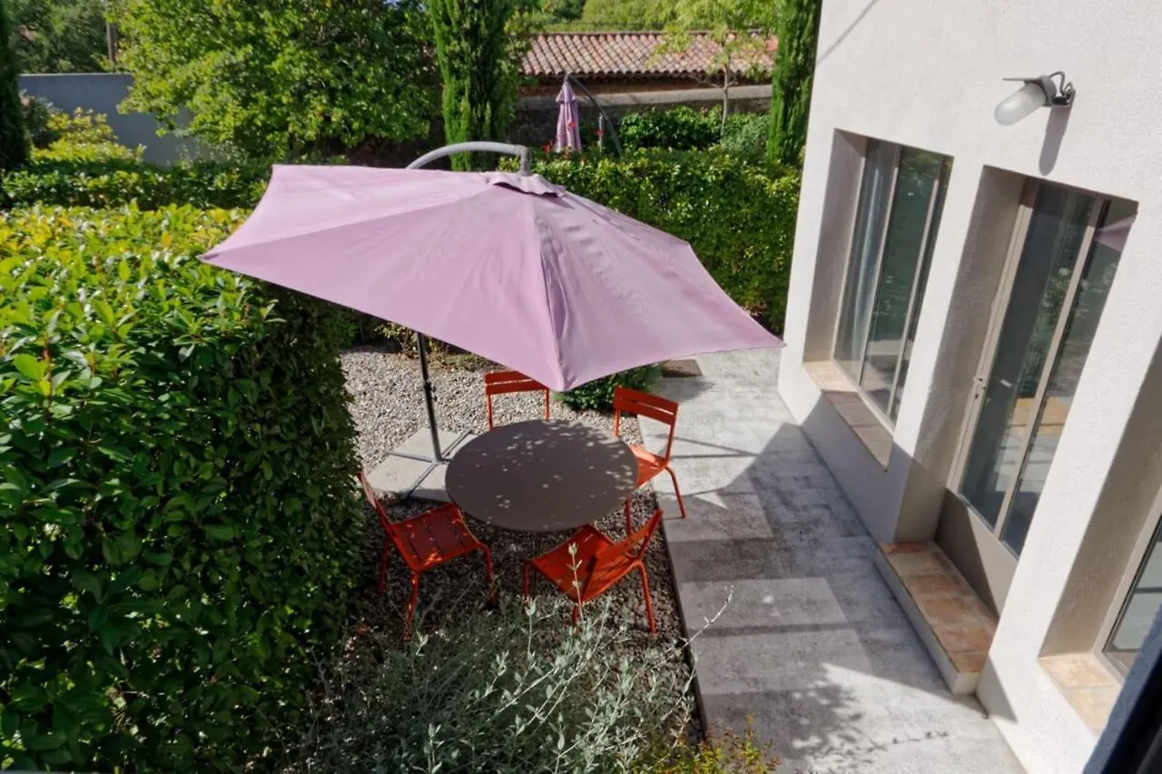 Private Charming Apartment All The Comfort In A Furnished Tourist Residence Meyreuil 0*,  Francia