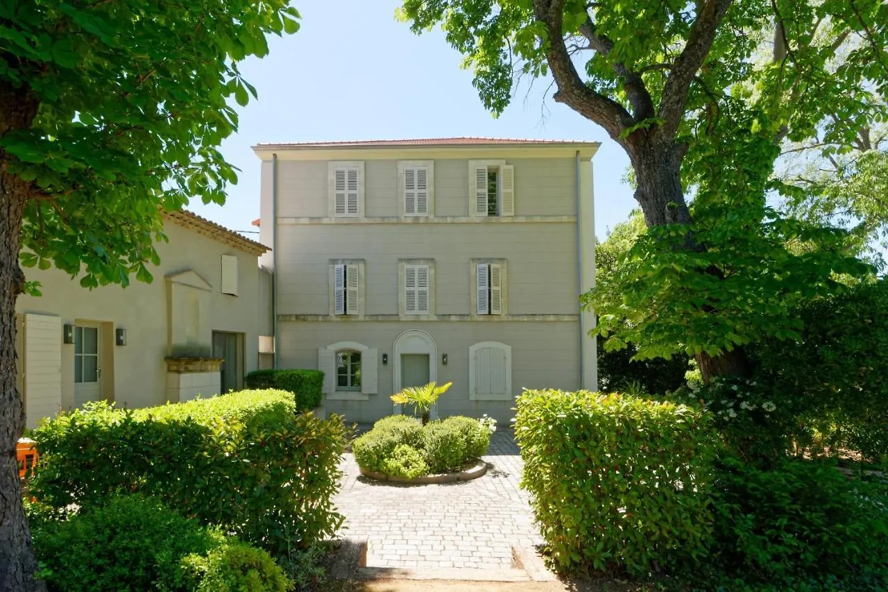 Private Charming Apartment All The Comfort In A Furnished Tourist Residence Meyreuil Francia